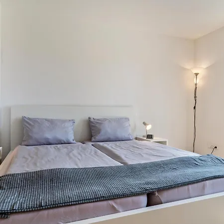 Lehen - Herr 2 Apartment Freiburg im Breisgau